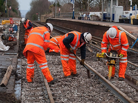 GETAC應用于鐵路管理的加固計算機優選解決方案